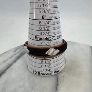 Handmade Black and White Beaded Leather bangle Bracelet